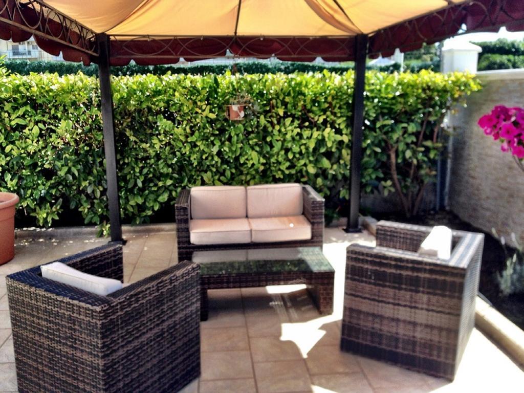 B&B Casa Bianca Taranto Ngoại thất bức ảnh