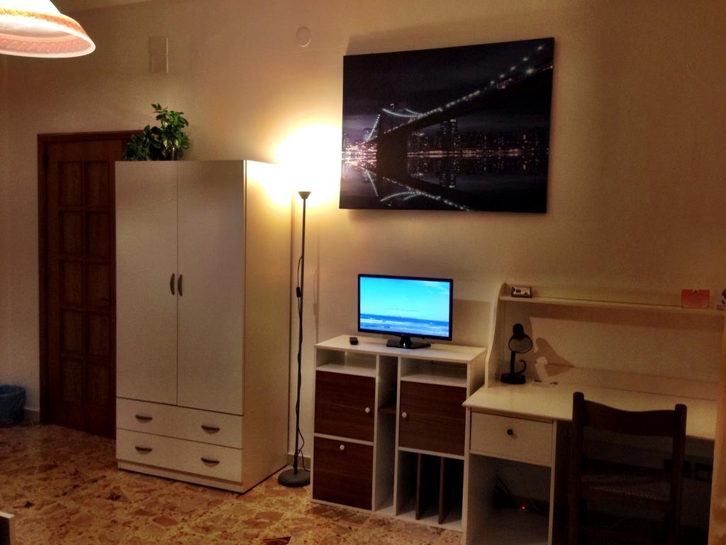 B&B Casa Bianca Taranto Ngoại thất bức ảnh